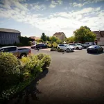 Hotel Logis Des Moissons Matougues