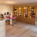 Logis Des Moissons Hotel 3*