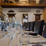 Logis Des Moissons Hotel 3*