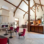 Hotel Logis Des Moissons 3*