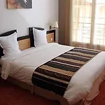 Logis Des Moissons Otel 3*