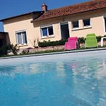 Logis Des Moissons Otel 3*