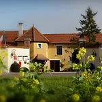 Logis Des Moissons Matougues