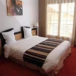 Logis Des Moissons Otel