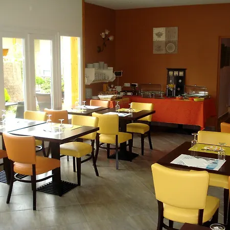 Logis Des Moissons Hotell Matougues