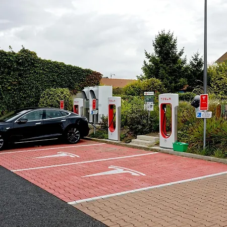 Logis Des Moissons Szálloda Matougues