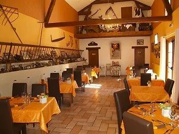 Logis Des Moissons 3*