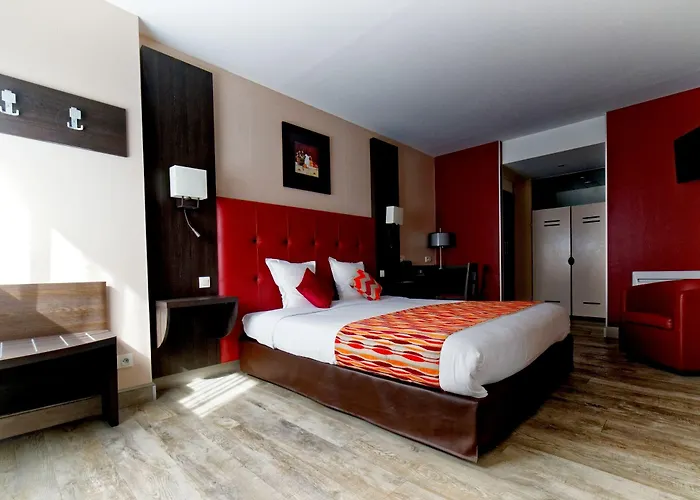 Hotel Logis Des Moissons 3*