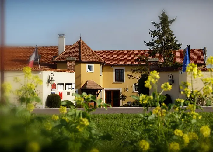 Logis Des Moissons Matougues